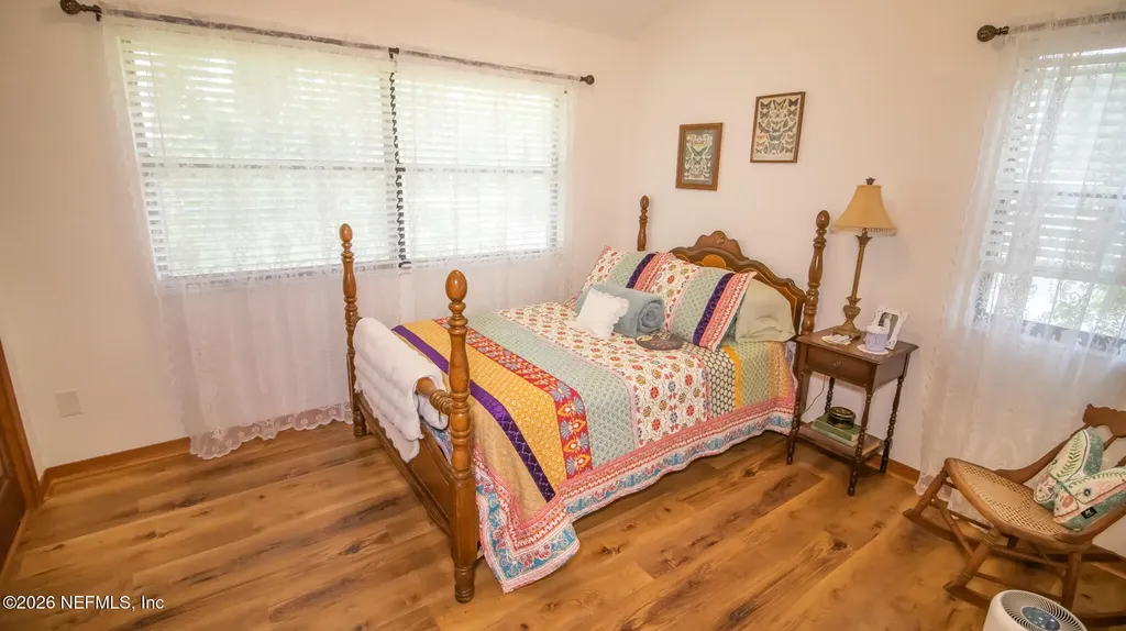 303 Riley Lake Drive Hawthorne FL 32640