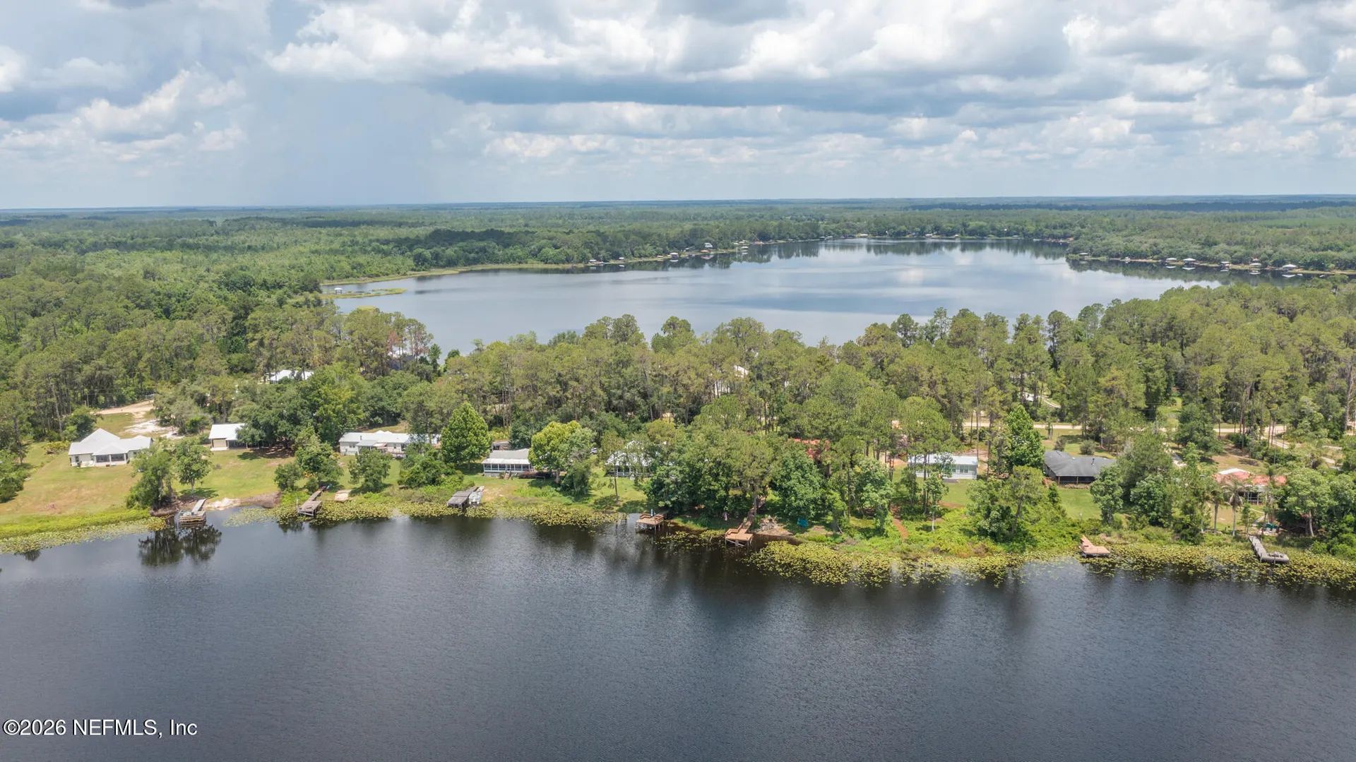 303 Riley Lake Drive Hawthorne FL 32640