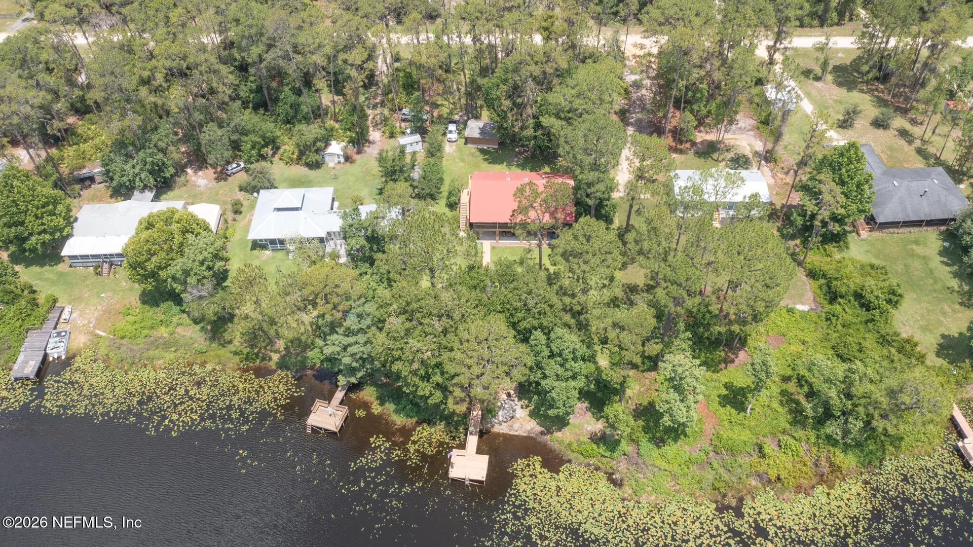 303 Riley Lake Drive Hawthorne FL 32640