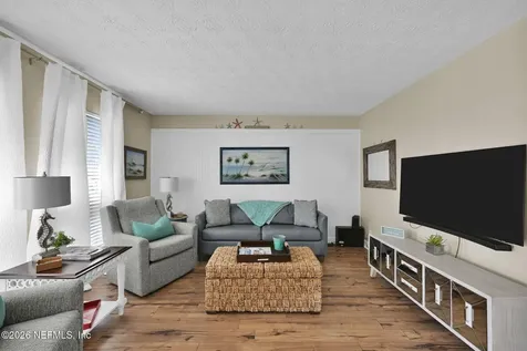 631 Tarpon Avenue Fernandina Beach FL 32034