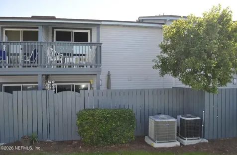 631 Tarpon Avenue Fernandina Beach FL 32034