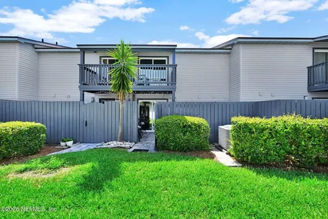 631 Tarpon Avenue Fernandina Beach FL 32034