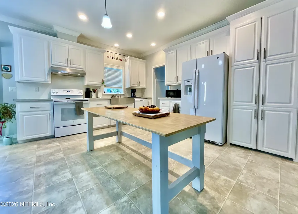 122 Tanner Road Florahome FL 32140