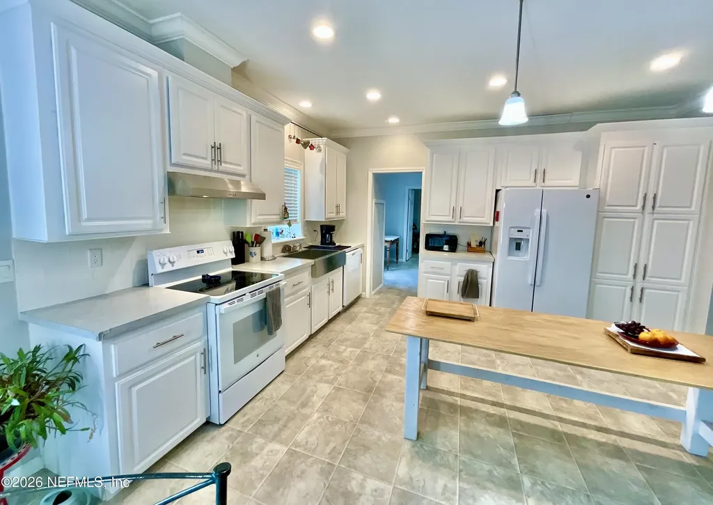 122 Tanner Road Florahome FL 32140