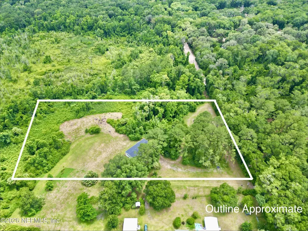 122 Tanner Road Florahome FL 32140