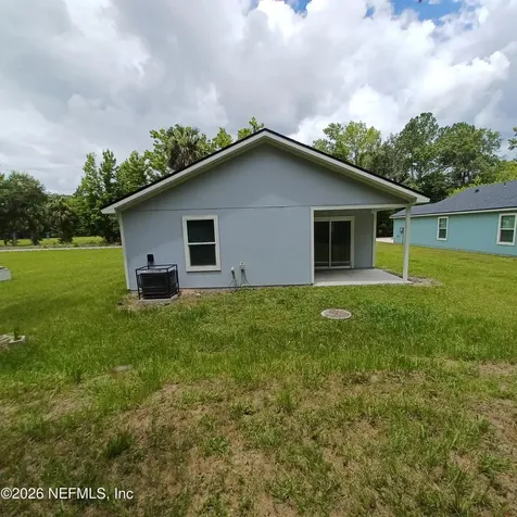 614 Hannah Street Hastings FL 32145
