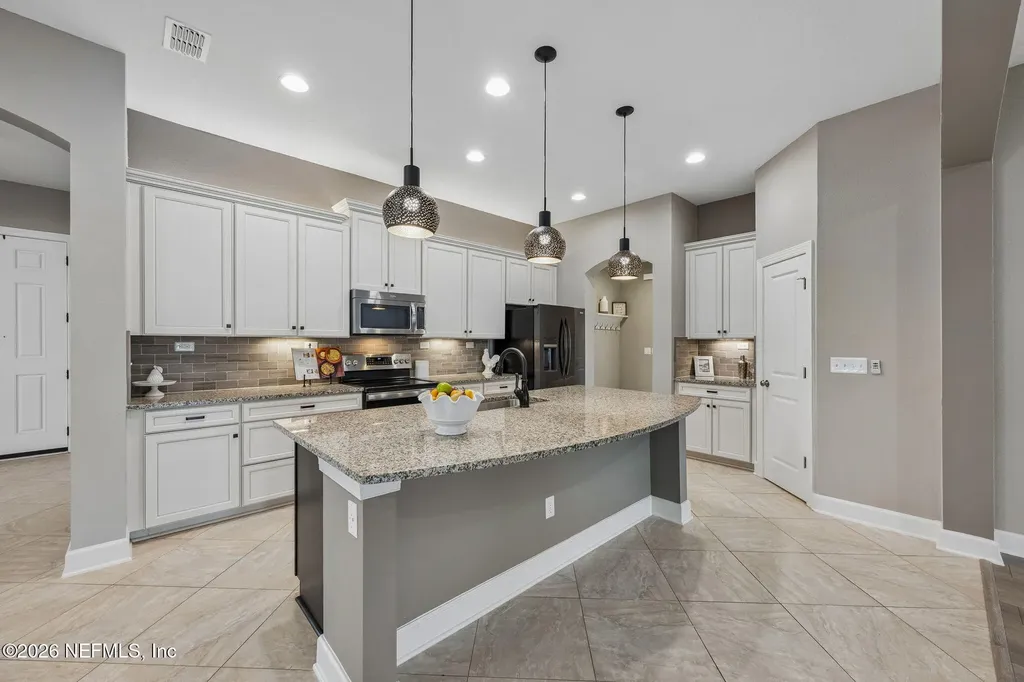 1322 Warbler Way Middleburg FL 32068