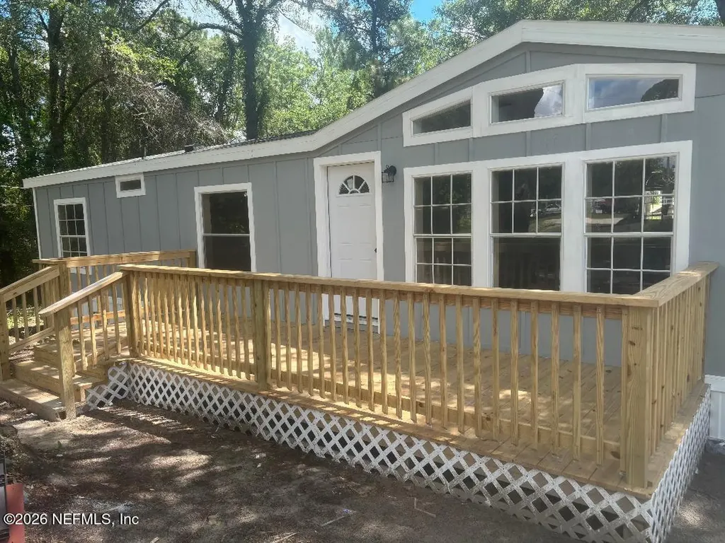 60 Plankton Avenue Middleburg FL 32068
