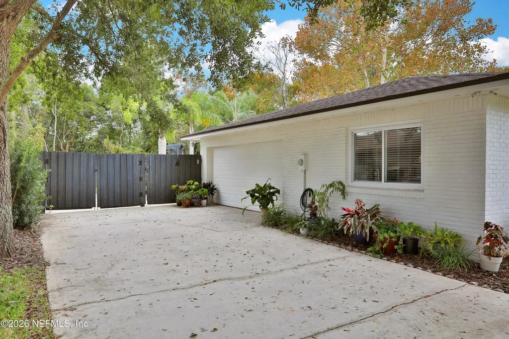 33 Sailfish Drive Ponte Vedra Beach FL 32082