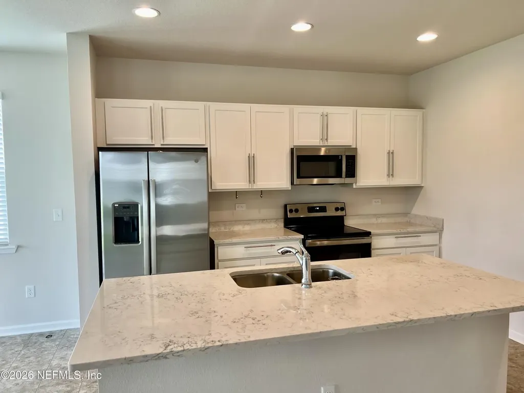 12591 Lake Taylor Lane Jacksonville FL 32218
