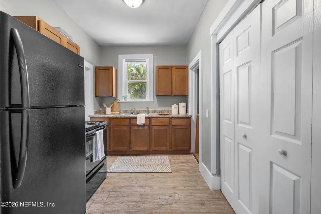 698 Bridal Avenue Jacksonville FL 32205