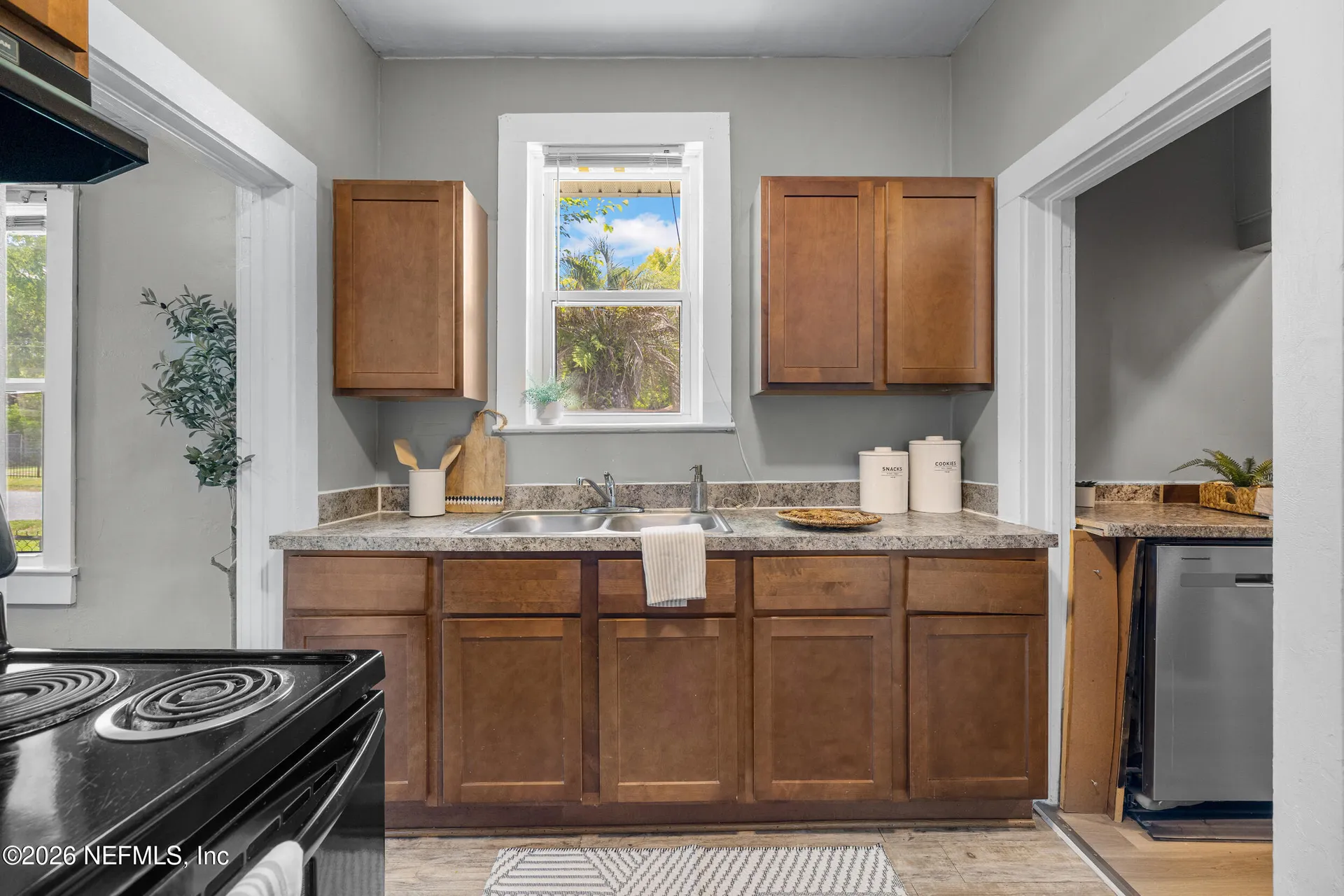 698 Bridal Avenue Jacksonville FL 32205