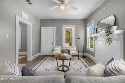 698 Bridal Avenue Jacksonville FL 32205
