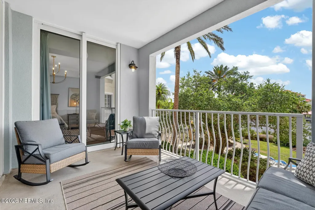 102 Yacht Harbor Drive Palm Coast FL 32137