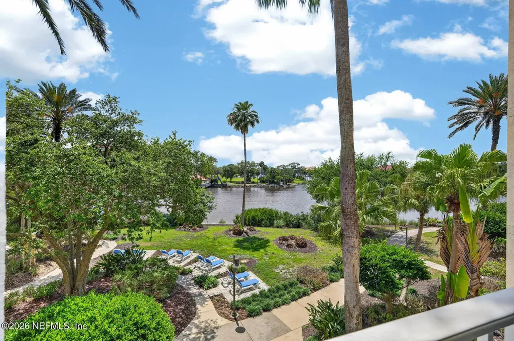 102 Yacht Harbor Drive Palm Coast FL 32137