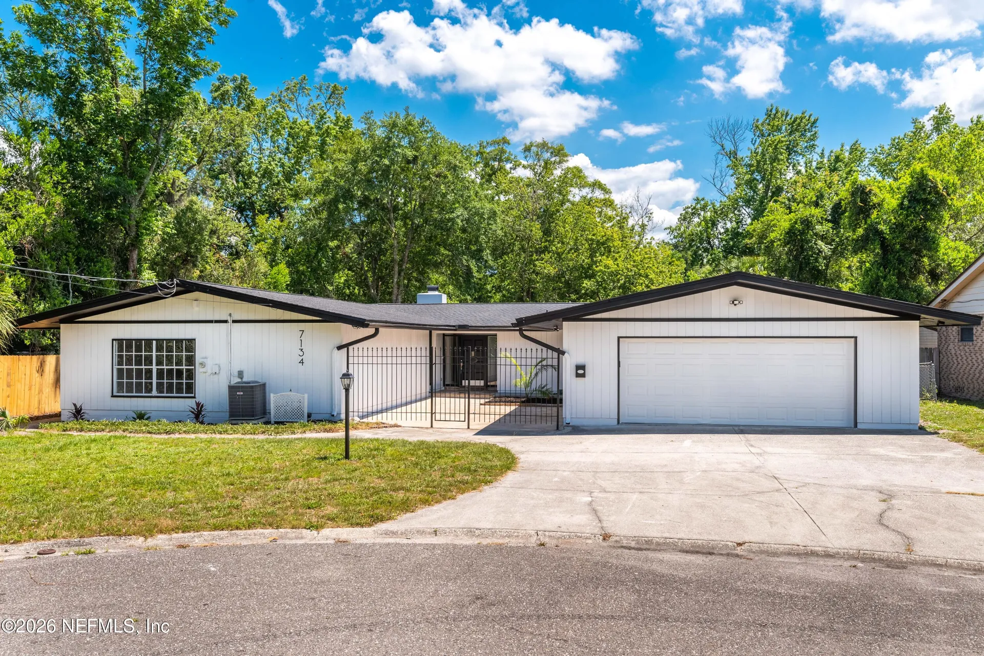 7134 Electra Drive S Jacksonville FL 32210