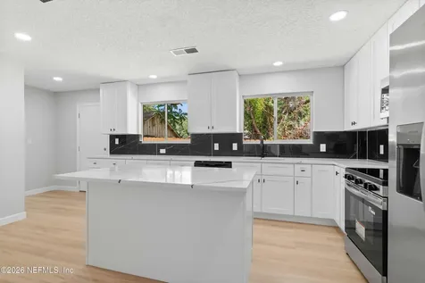 7134 Electra Drive S Jacksonville FL 32210