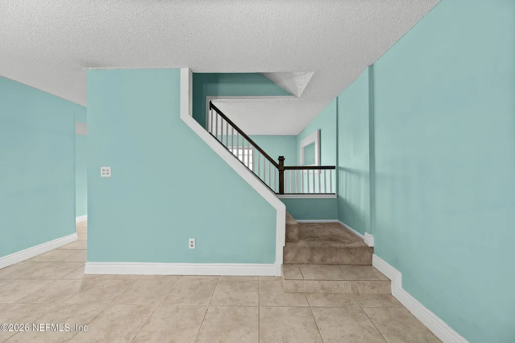 8203 Sutton Place N Jacksonville FL 32217