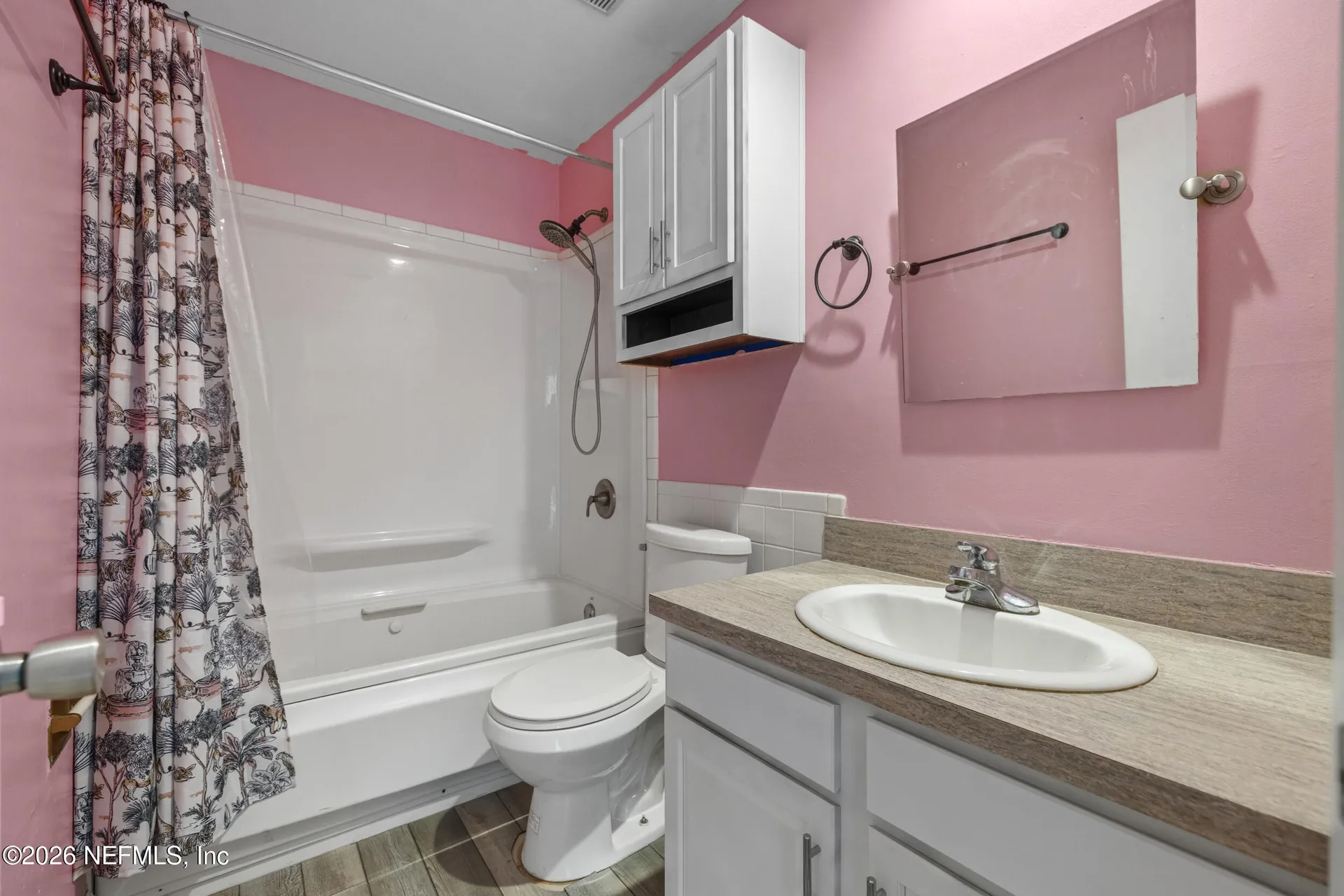 8203 Sutton Place N Jacksonville FL 32217