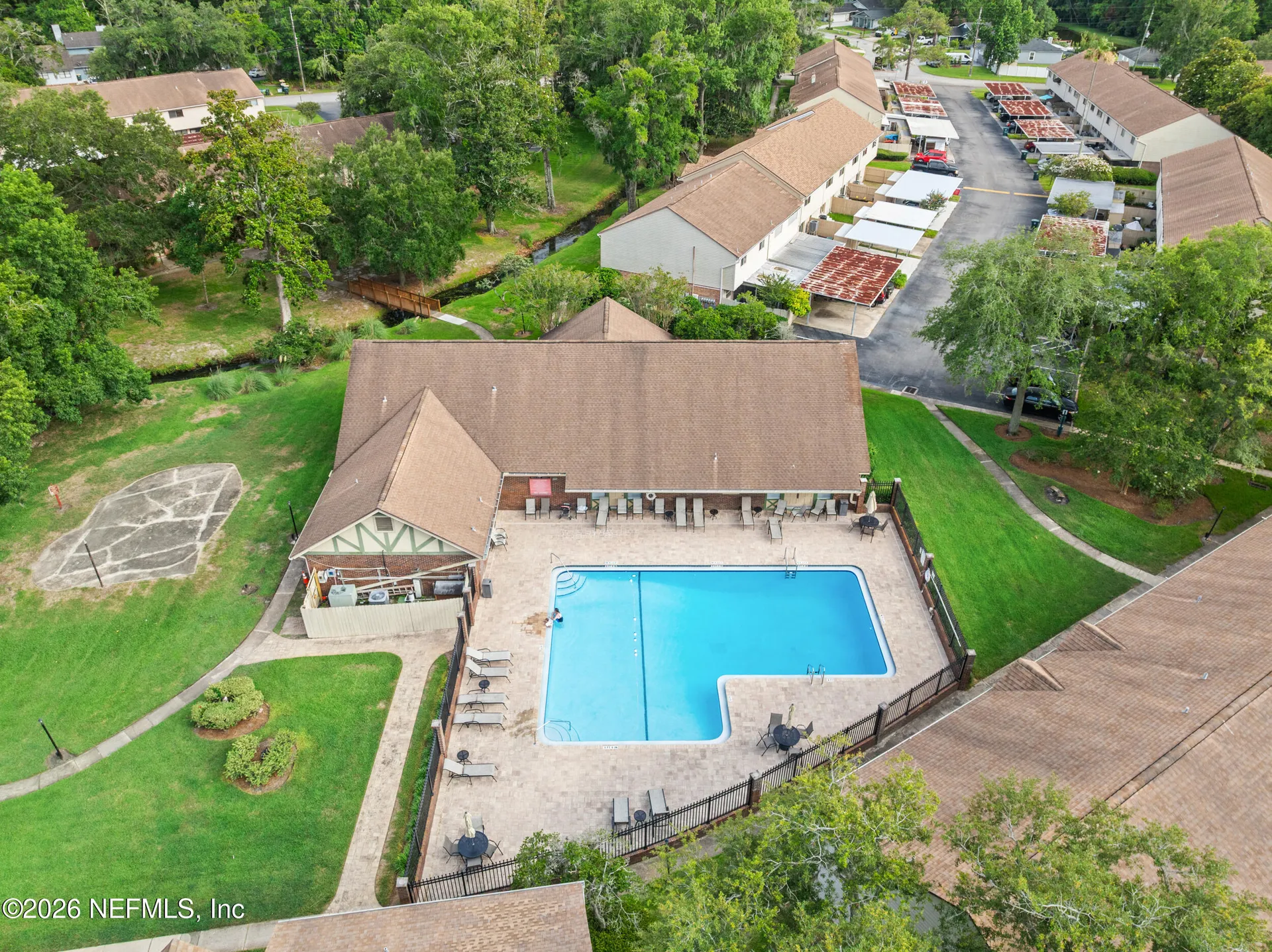 8203 Sutton Place N Jacksonville FL 32217