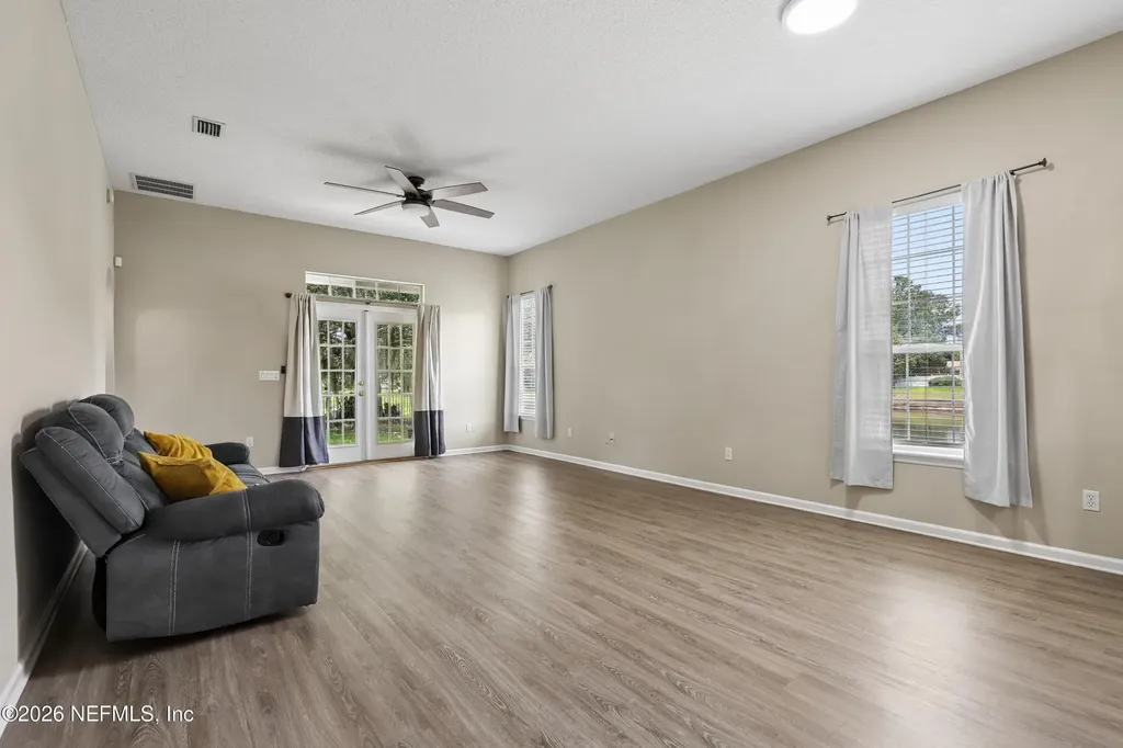 11242 Panther Creek Parkway Jacksonville FL 32221