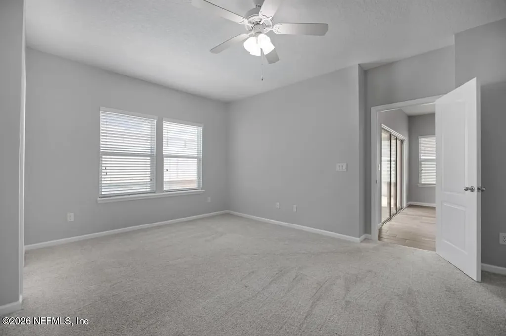 1211 Kendall Drive Jacksonville FL 32211