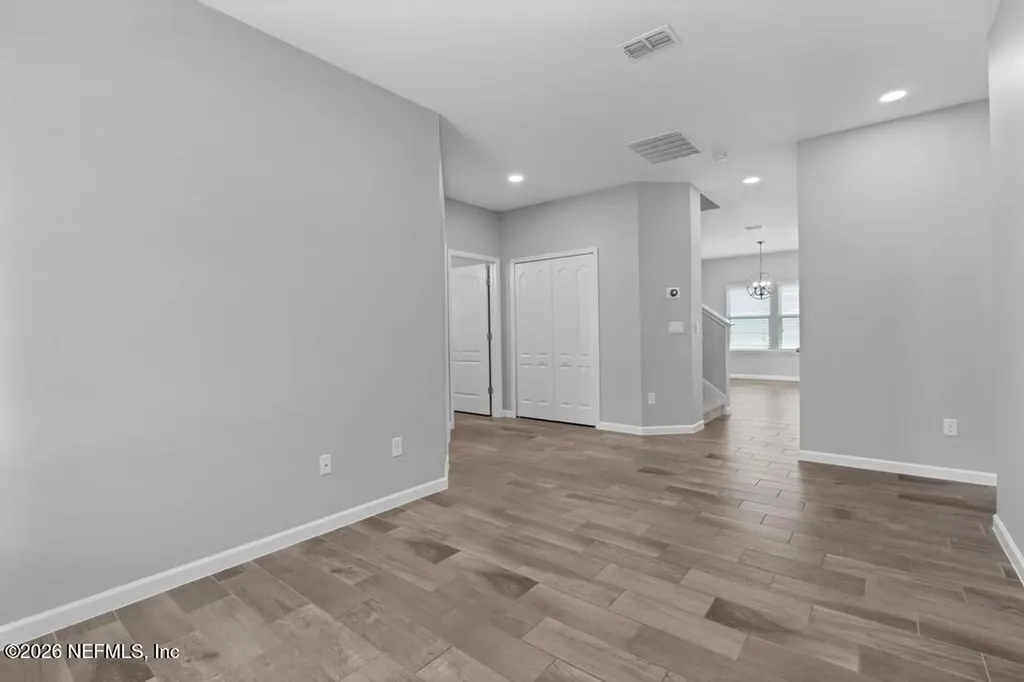 1211 Kendall Drive Jacksonville FL 32211