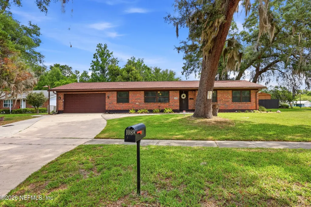 1089 Grove Cove Jacksonville FL 32221