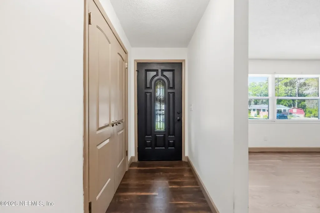 1089 Grove Cove Jacksonville FL 32221