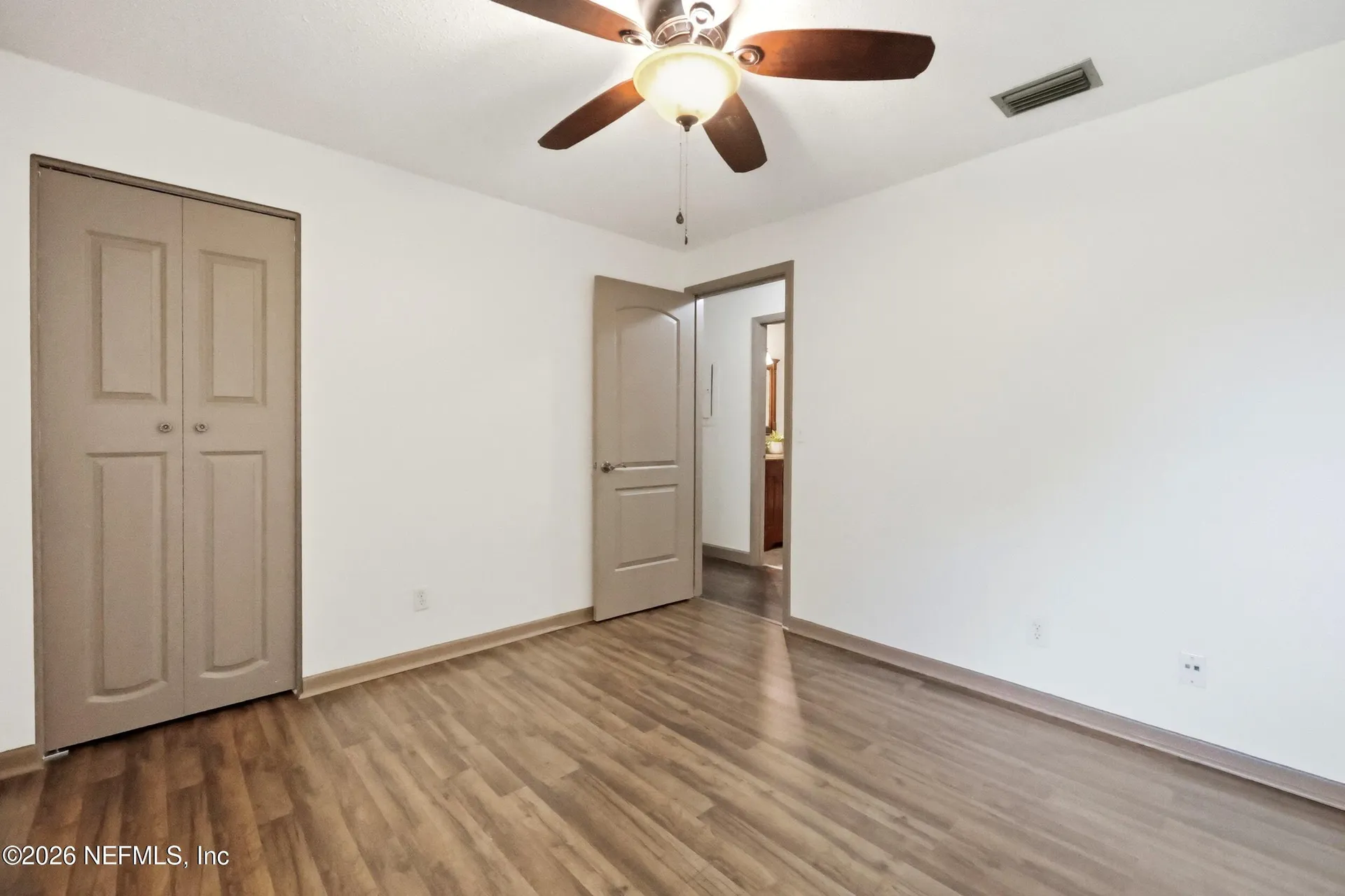1089 Grove Cove Jacksonville FL 32221