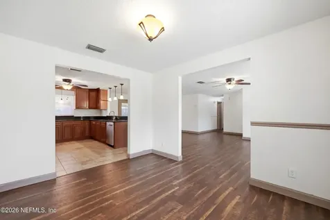 1089 Grove Cove Jacksonville FL 32221