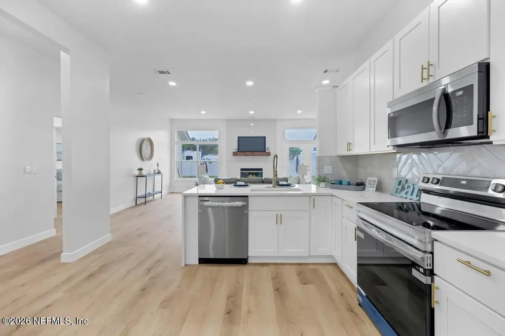 14122 Summer Breeze Drive E Jacksonville FL 32218