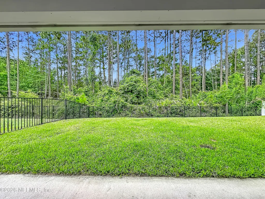 826 Flach Drive Jacksonville FL 32259