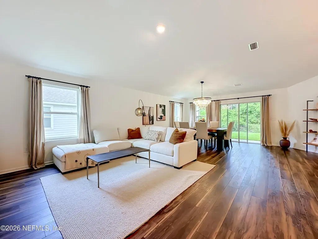826 Flach Drive Jacksonville FL 32259