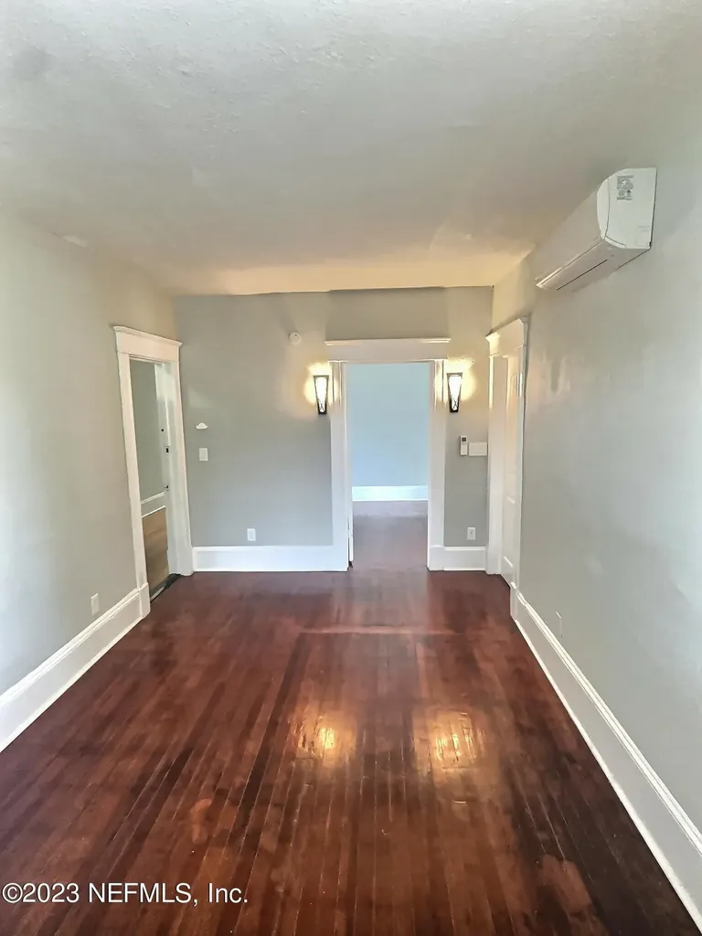 2116 Herschel Street Jacksonville FL 32204