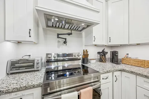 6141 Charlie Rowe Drive Macclenny FL 32063
