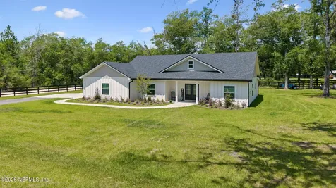 6141 Charlie Rowe Drive Macclenny FL 32063
