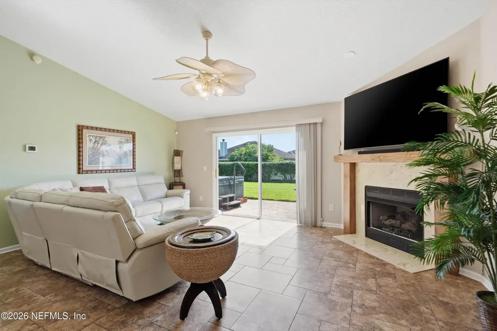 2515 Bentshire Drive Jacksonville FL 32246
