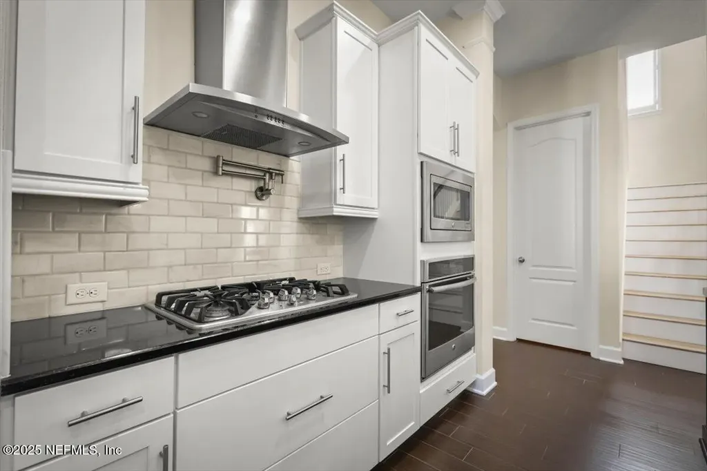 431 Park Lake Drive Ponte Vedra FL 32081