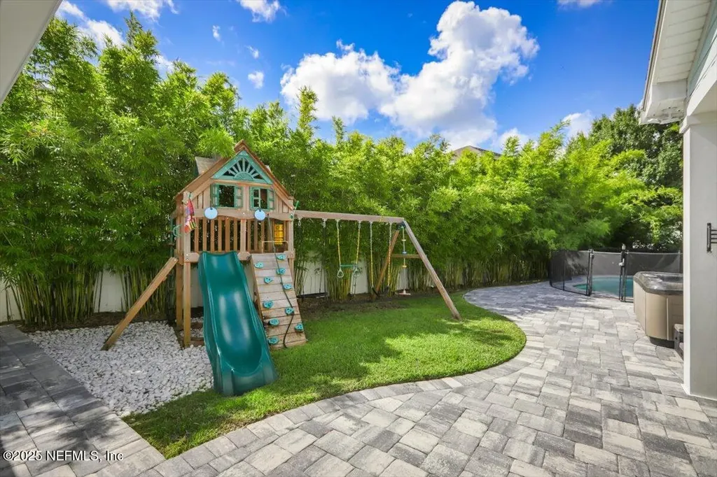 431 Park Lake Drive Ponte Vedra FL 32081