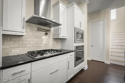 431 Park Lake Drive Ponte Vedra FL 32081