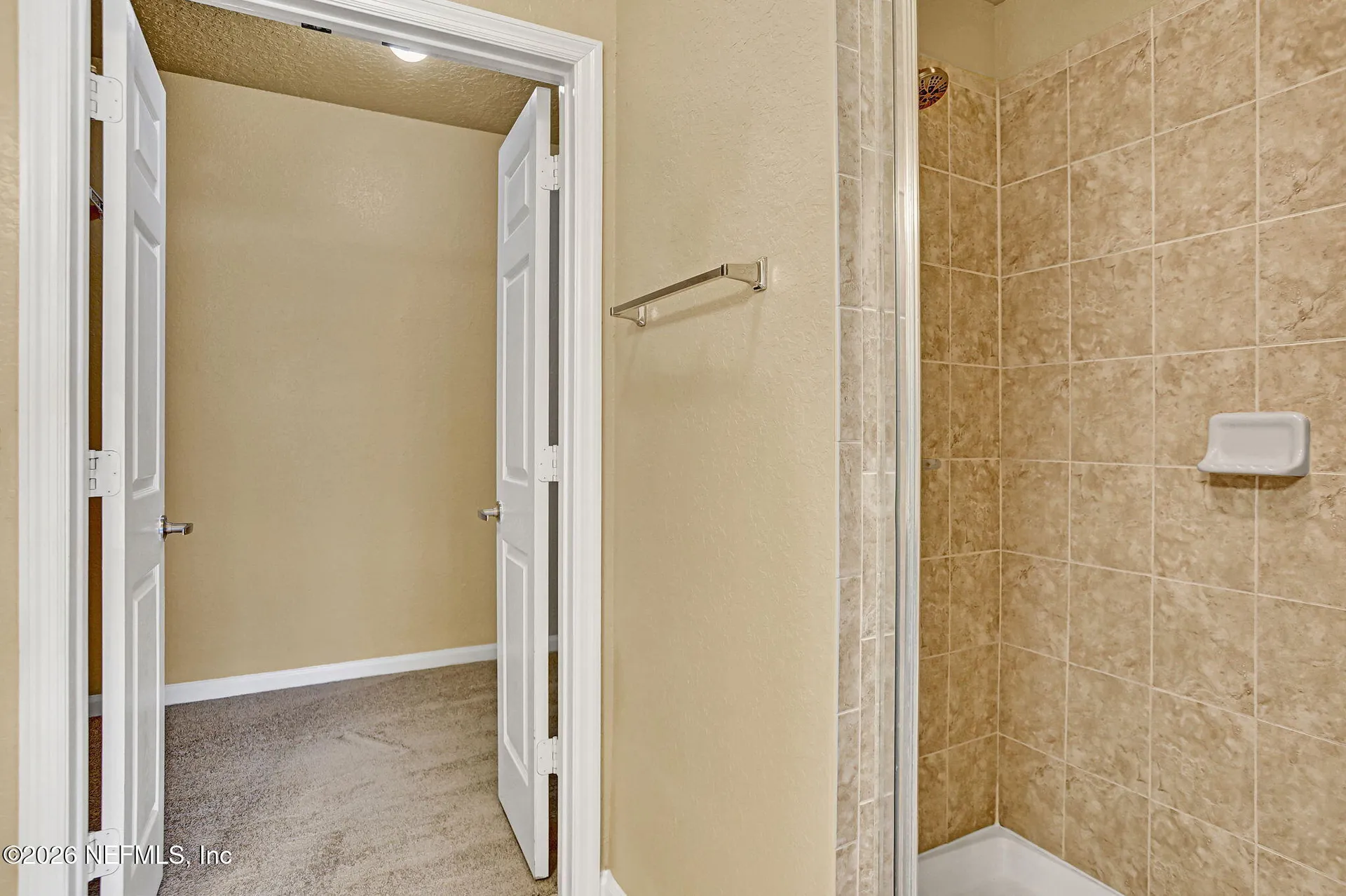 8539 Gate Parkway W Jacksonville FL 32216