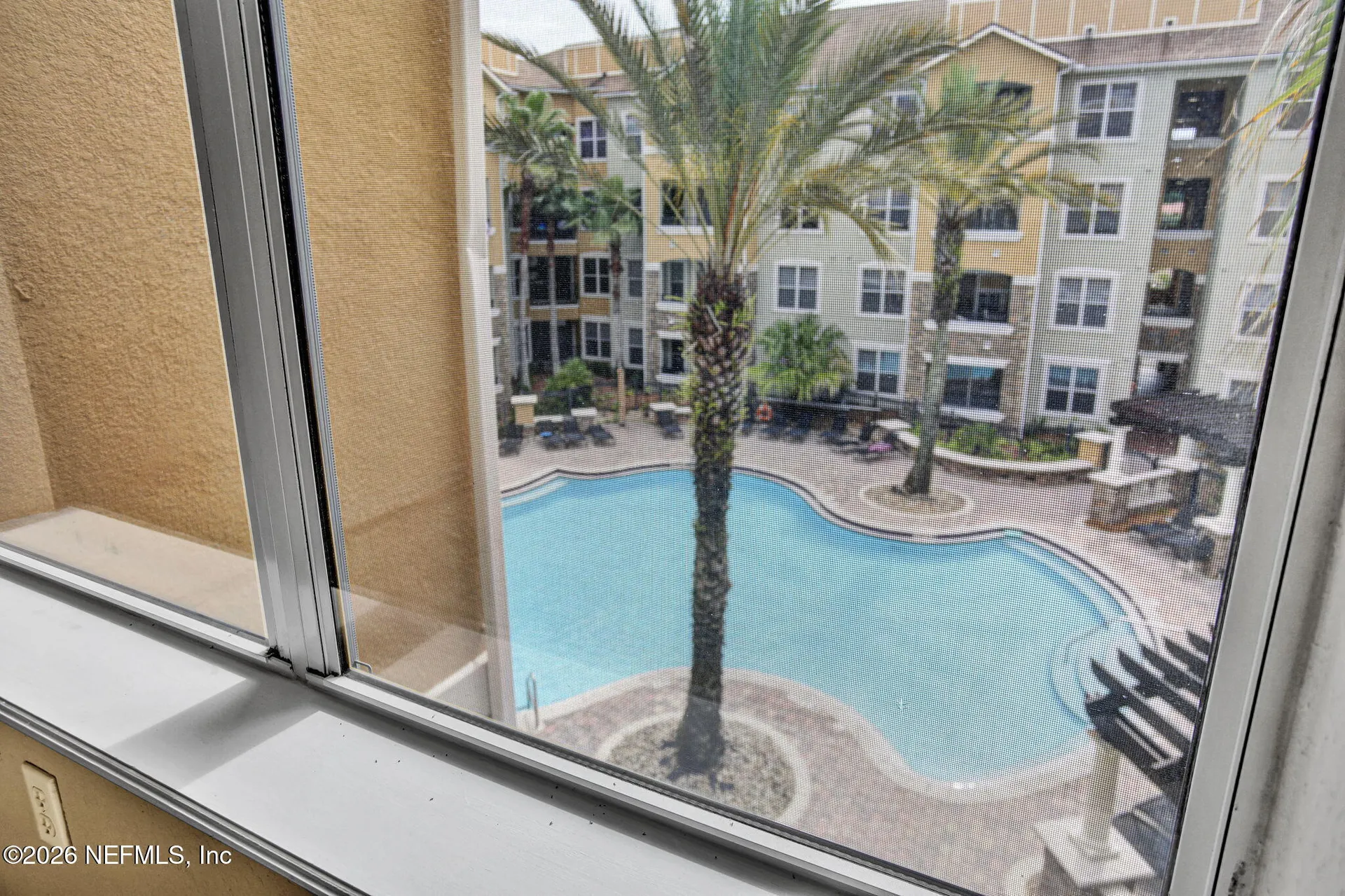 8539 Gate Parkway W Jacksonville FL 32216