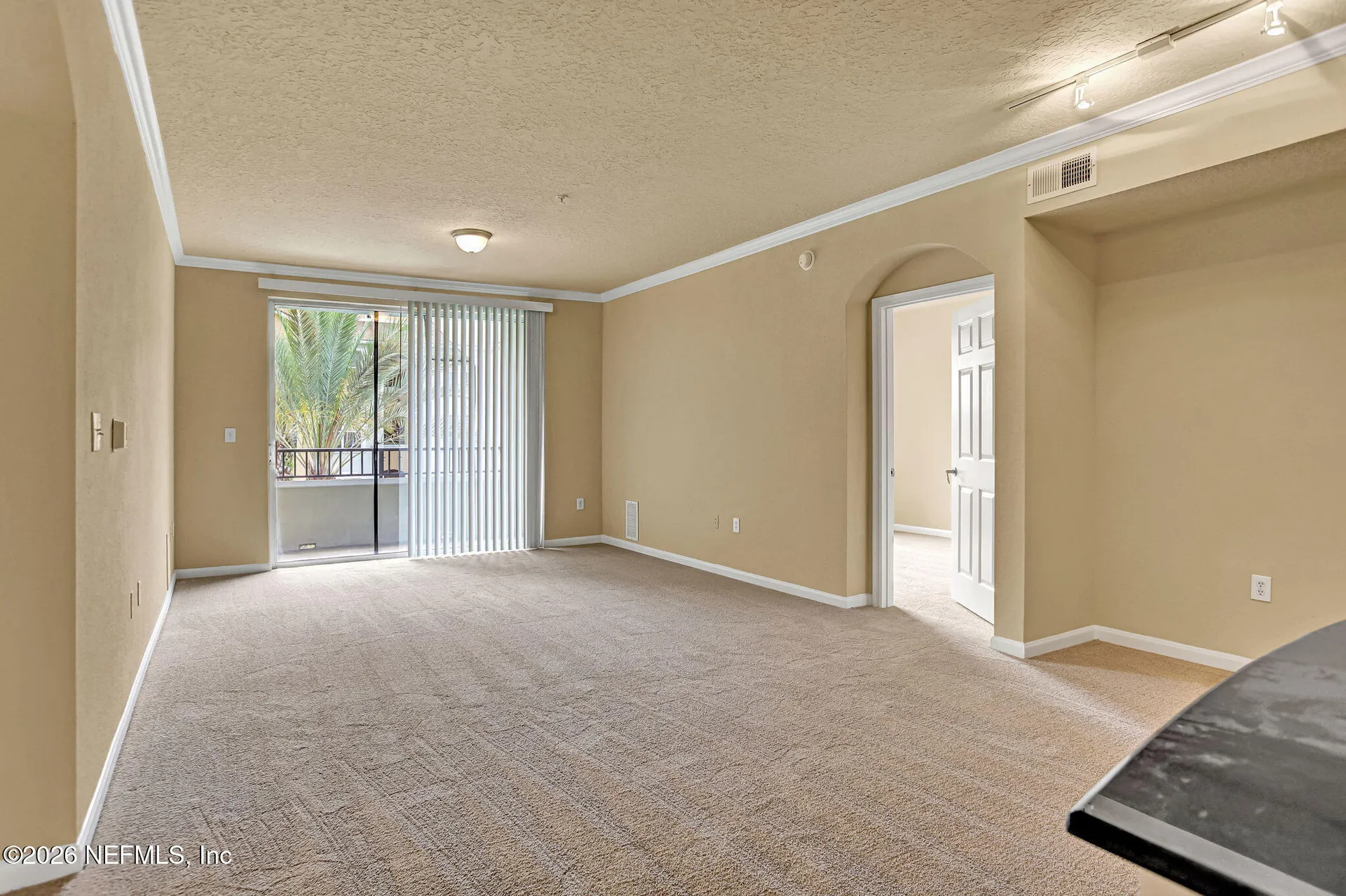 8539 Gate Parkway W Jacksonville FL 32216