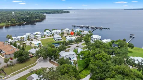 101 Yacht Club Point Green Cove Springs FL 32043