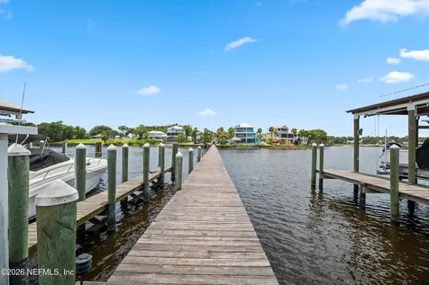 101 Yacht Club Point Green Cove Springs FL 32043