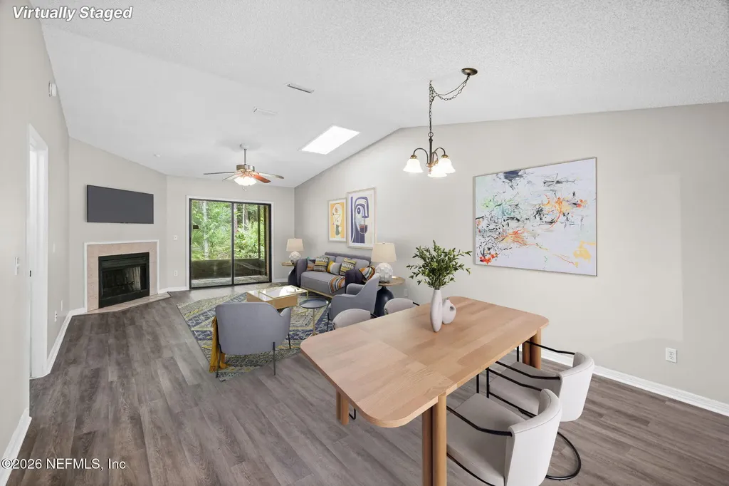 7620 Baymeadows Jacksonville FL 32256