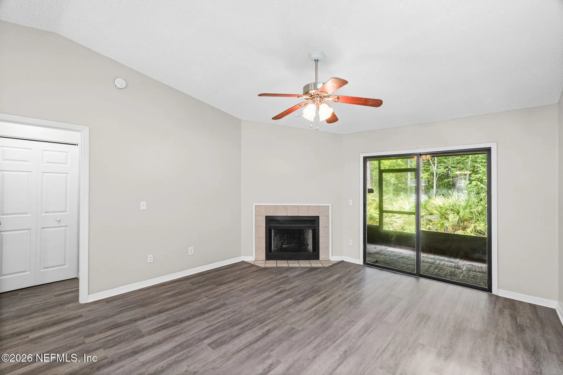 7620 Baymeadows Jacksonville FL 32256