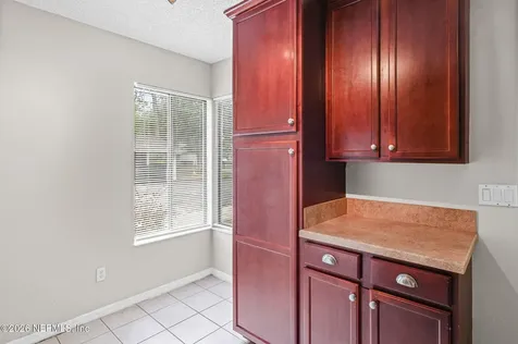 7620 Baymeadows Jacksonville FL 32256