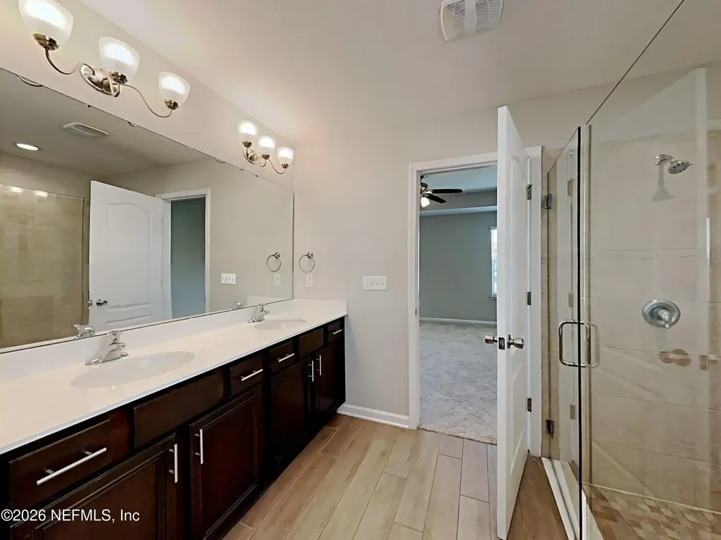 15662 Chir Pine Drive Jacksonville FL 32218